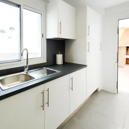 Pretty Terrace House In Maspalomas * 普拉亚戴尔雷安格莱斯