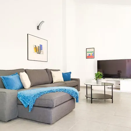 Pretty Terrace House In Maspalomas * 普拉亚戴尔雷安格莱斯