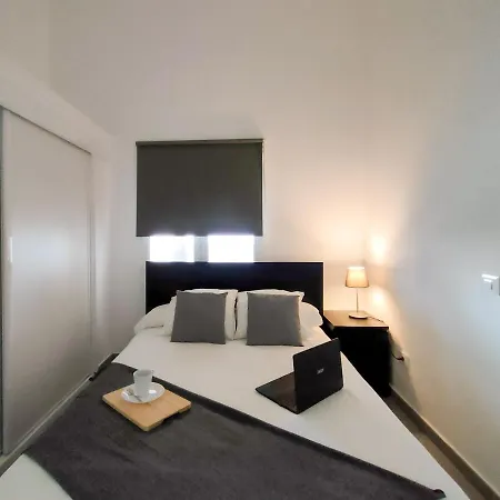 Pretty Terrace House In Maspalomas * 普拉亚戴尔雷安格莱斯