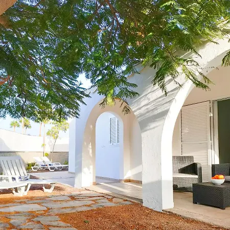 Pretty Terrace House In Maspalomas 普拉亚戴尔雷安格莱斯